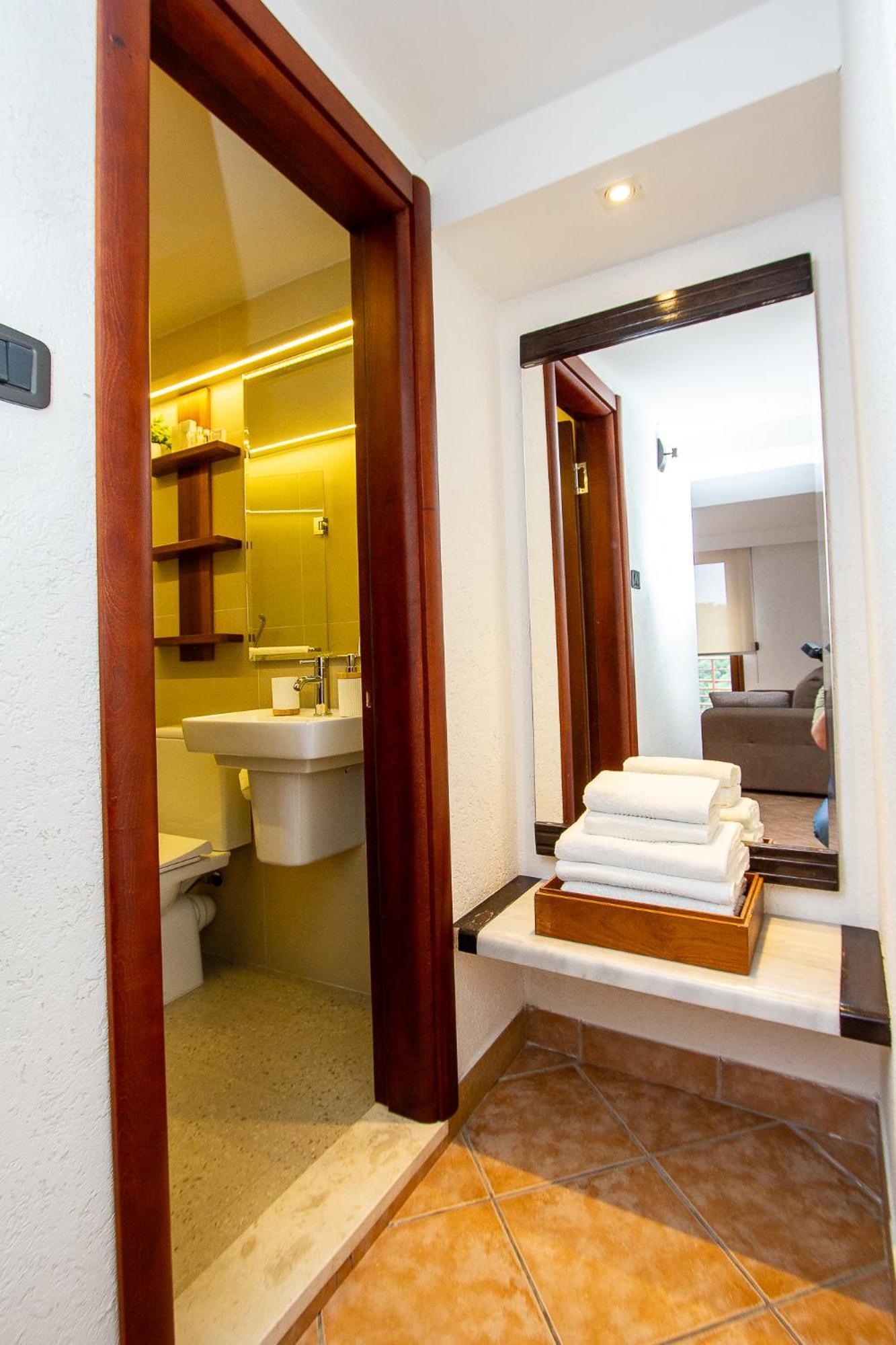 Guest House Jedro Petrovac Buitenkant foto